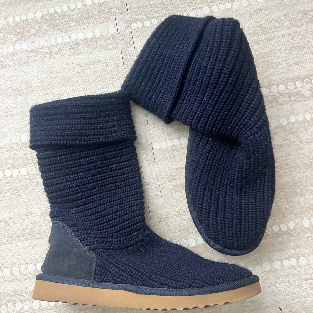 UGG Classic Cardy Knit Boots in Blue